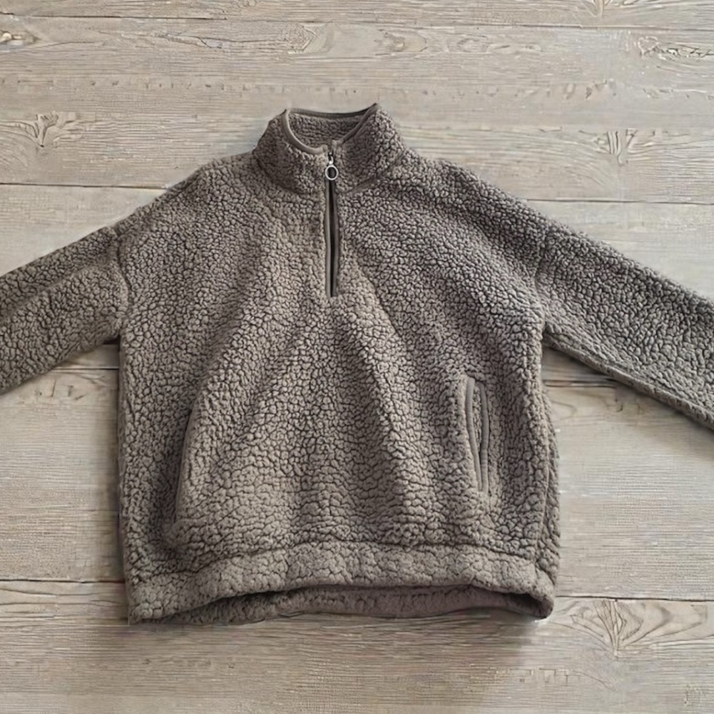 Thread & Supply Green Cozy Fluffy Sweater